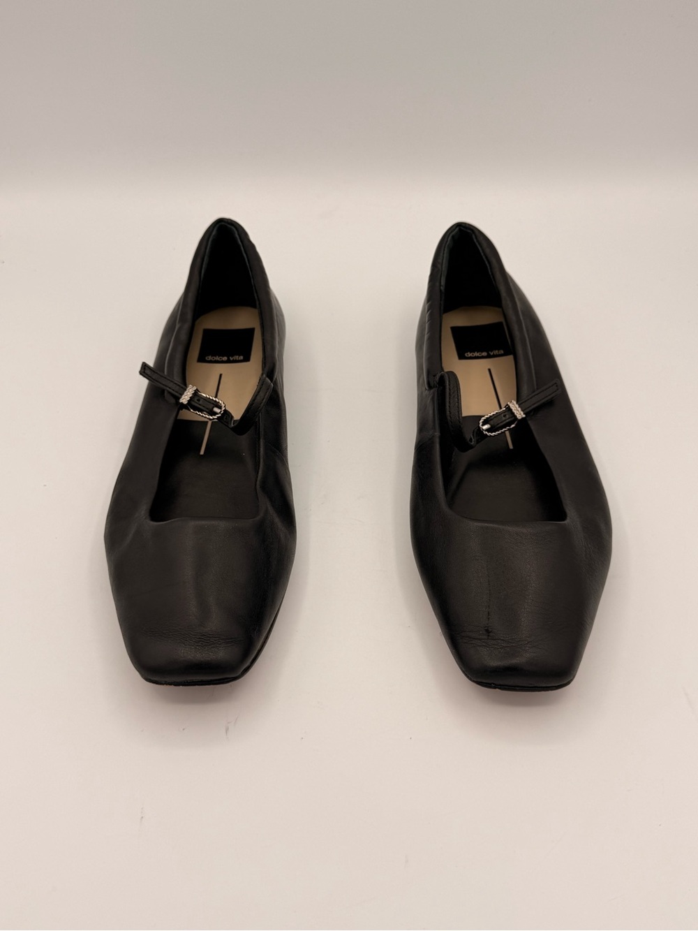 Dolce Vita Reyes Wide Ballet Flats in Black Leather | MODERATELY USED - Picture 7 of 13